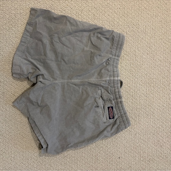 7 Inch Surfside Pull-On Shorts Men's Gray Casual Shorts - Picture 2 of 3